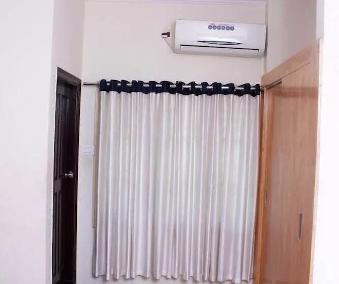 Fotos del hotel Olive Residency:  24