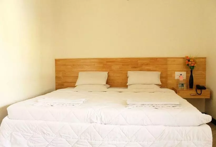 Fotos del hotel Olive Residency:  16