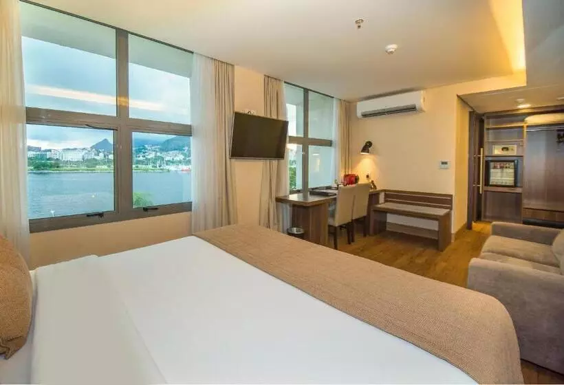 Prodigy Santos Dumont