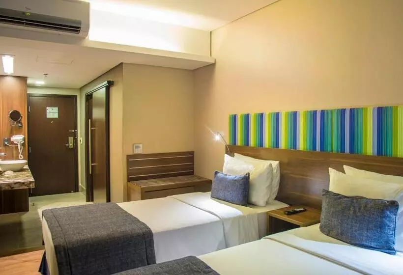 Fotos del hotel Prodigy Santos Dumont:  7