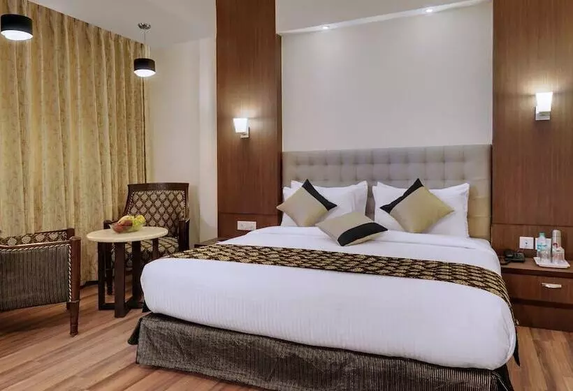 Fotos del hotel The Pamposh New Delhi:  12