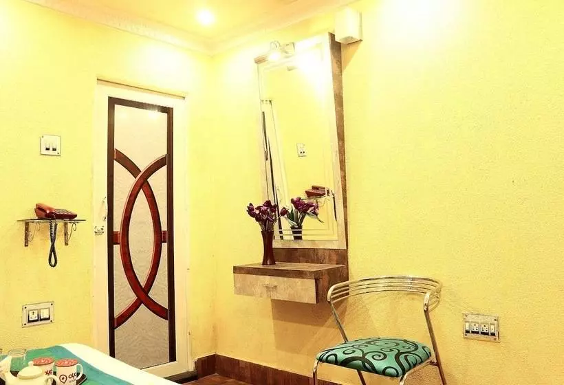 Fotos del hotel Oyo Rooms Airport Gate No 2:  6