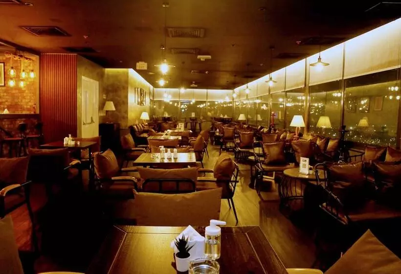 Fotos del hotel Saraya Corniche:  17