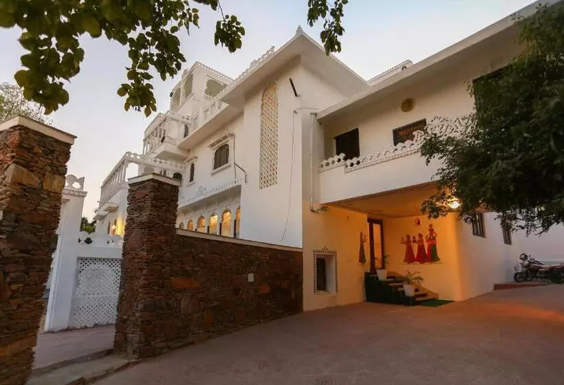 Fotos del hotel The Lavitra Udaipur:  11