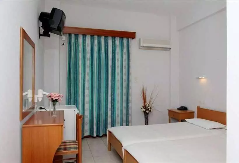 Fotos del hotel Christina:  8