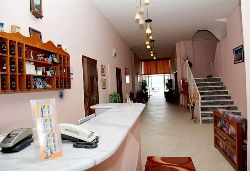 Fotos del hotel Christina:  3