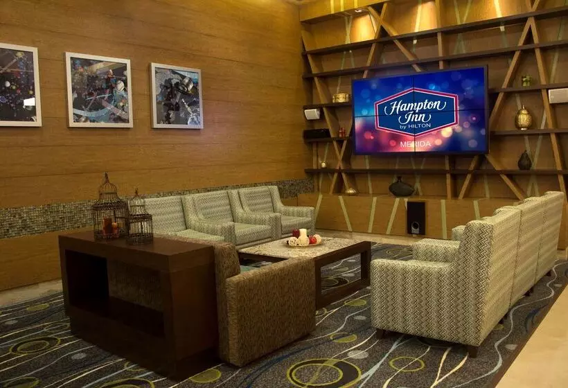Fotos del hotel Hampton Inn By Hilton Merida:  2