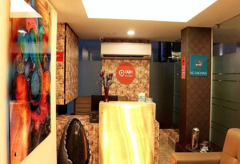 Fotos del hotel Oyo Premium Lansdowne:  12