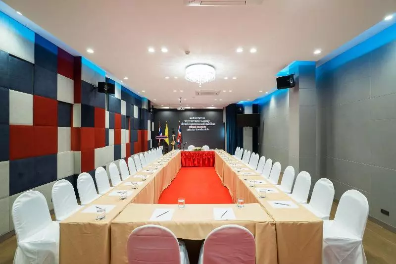 Fotos del hotel Beyond Suite:  14