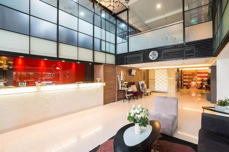 Fotos del hotel Beyond Suite:  12