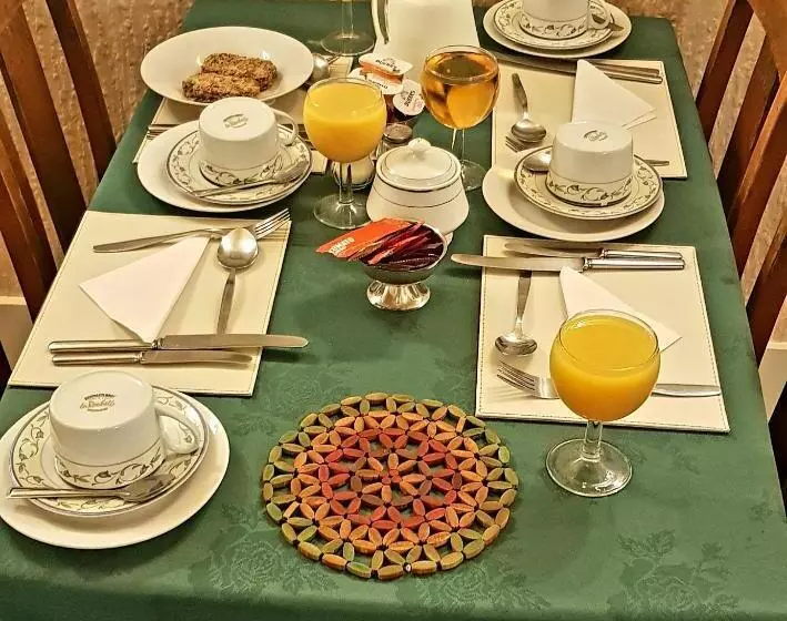 Fotos del hotel Grange House:  7