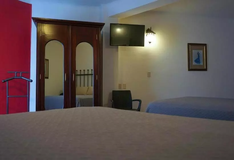 Fotos del hotel Real De Leyendas:  9