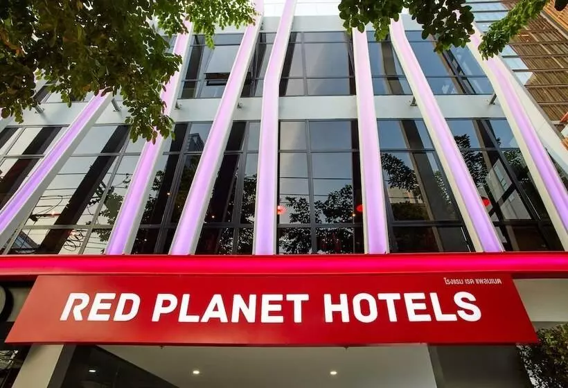 Red Planet Bangkok Surawong  Sha Extra Plus