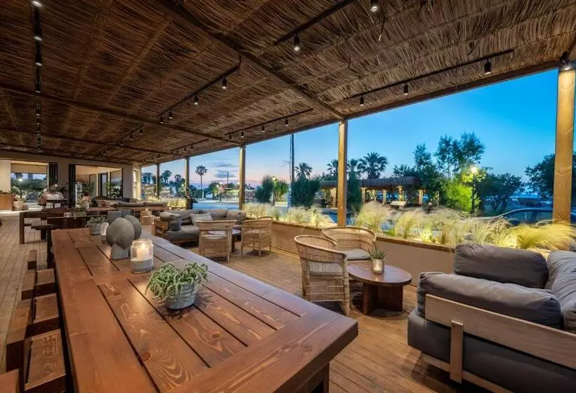 Fotos del hotel More Meni Residence:  12