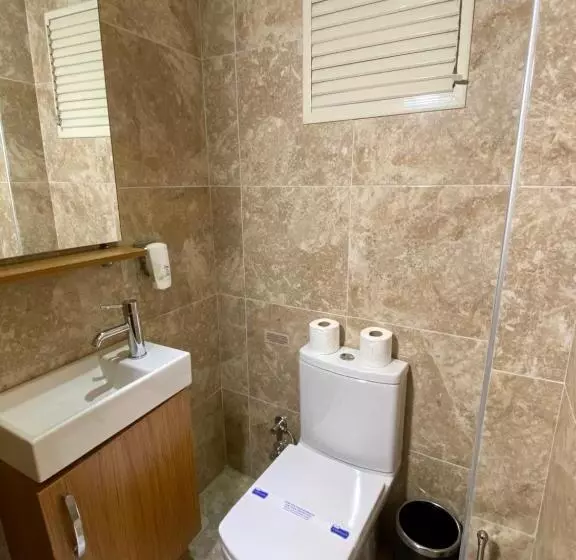 Fotos del hotel Four Doors:  9