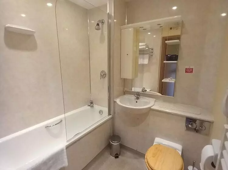 Fotos del hotel Golden Ball:  5