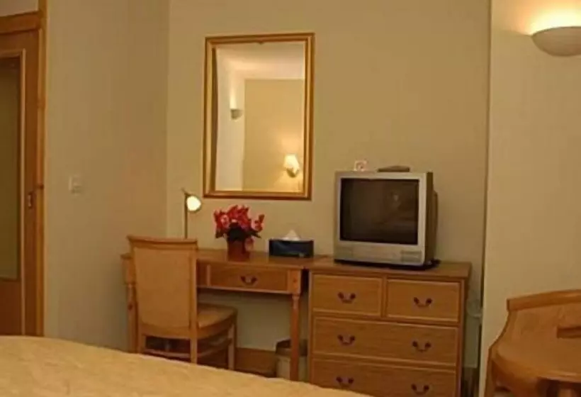 Fotos del hotel Golden Ball:  2