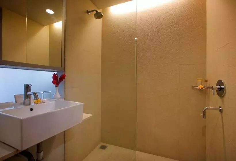 Fotos del hotel The Lerina  Nusa Dua:  12