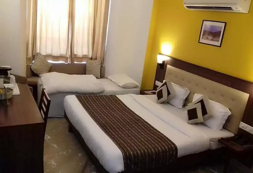 Fotos del hotel Inn Tawang Near Blk Hospital Karol Bagh:  23