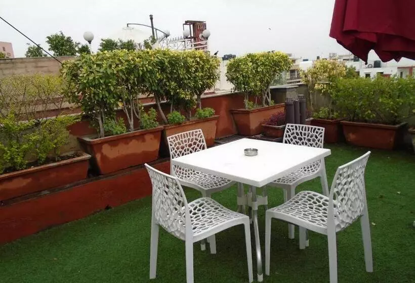 Fotos del hotel Inn Tawang Near Blk Hospital Karol Bagh:  5