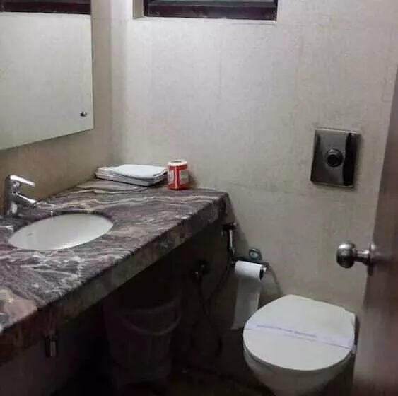 Fotos del hotel Inn Tawang Near Blk Hospital Karol Bagh:  19