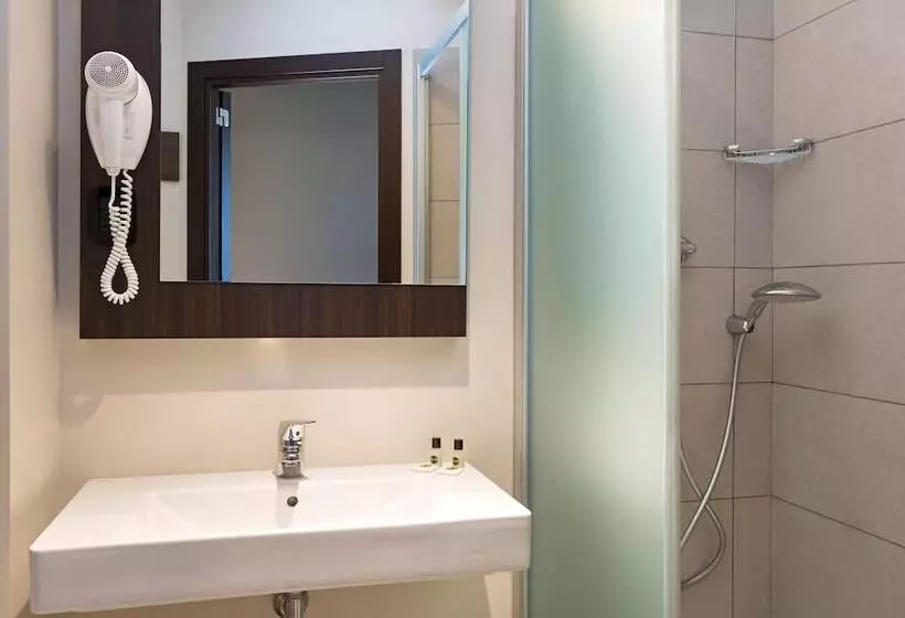 Fotos del hotel B&b Hotel Milano Cenisio Garibaldi:  16