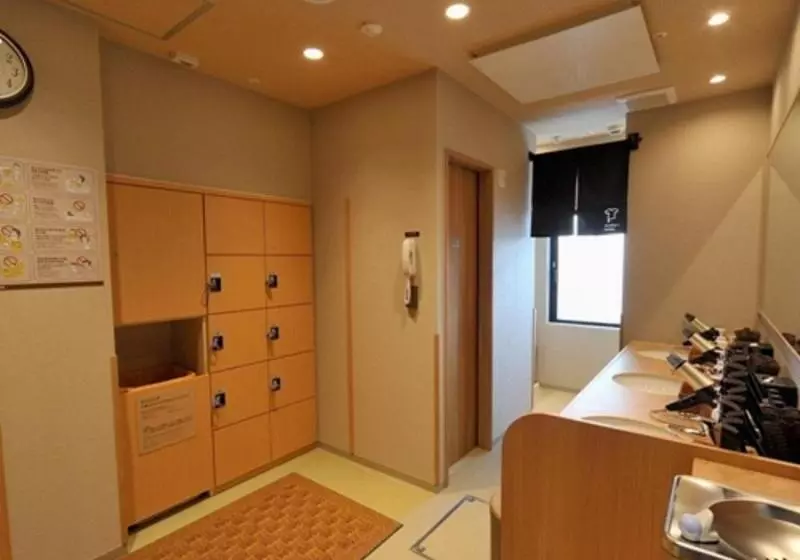 Fotos del hotel Dormy Inn Ueno Okachimachi:  2