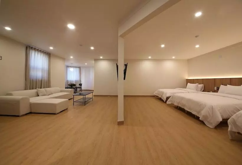 Fotos del hotel Mgm:  24