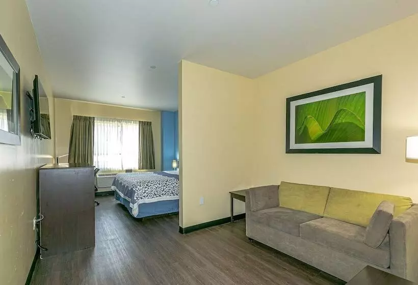 Fotos del hotel Days Inn & Suites Ozone Park Jfk Airport:  10