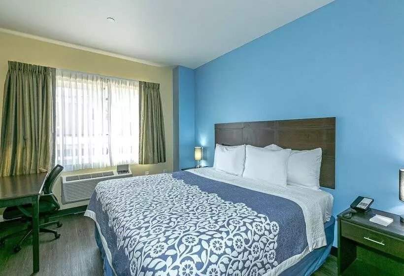 Fotos del hotel Days Inn & Suites Ozone Park Jfk Airport:  12