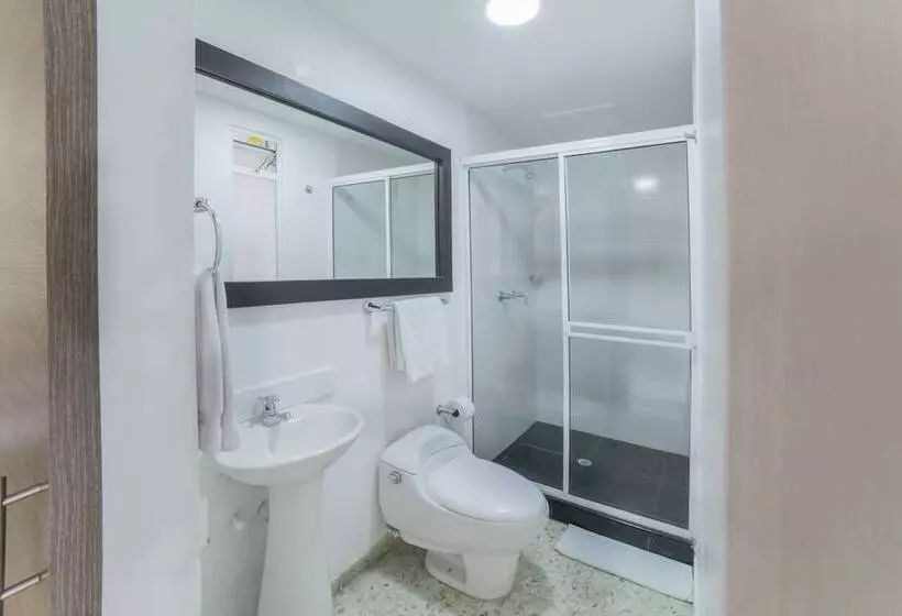 Fotos del hotel Santa Monica Alta:  5