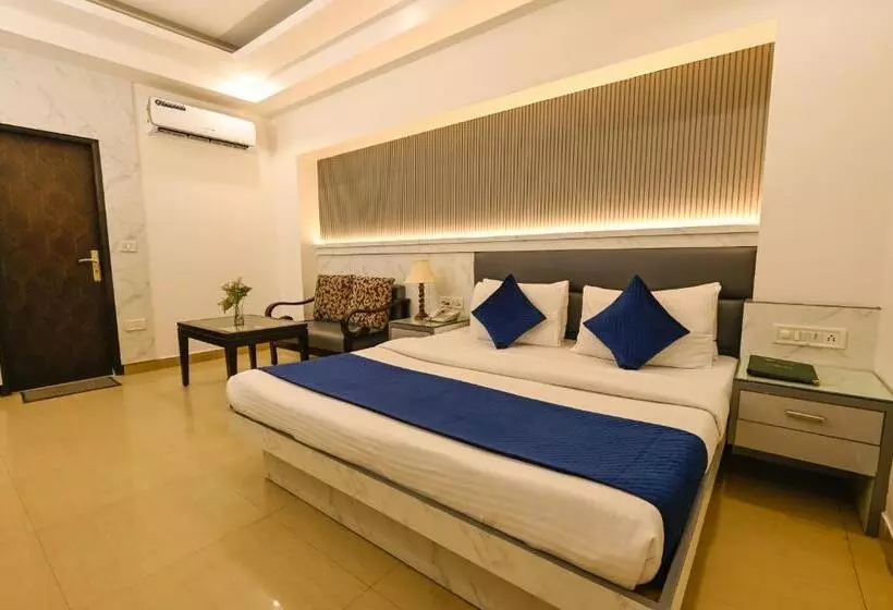 Fotos del hotel Krishna Deluxe:  23