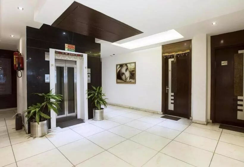 Fotos del hotel Krishna Deluxe:  7