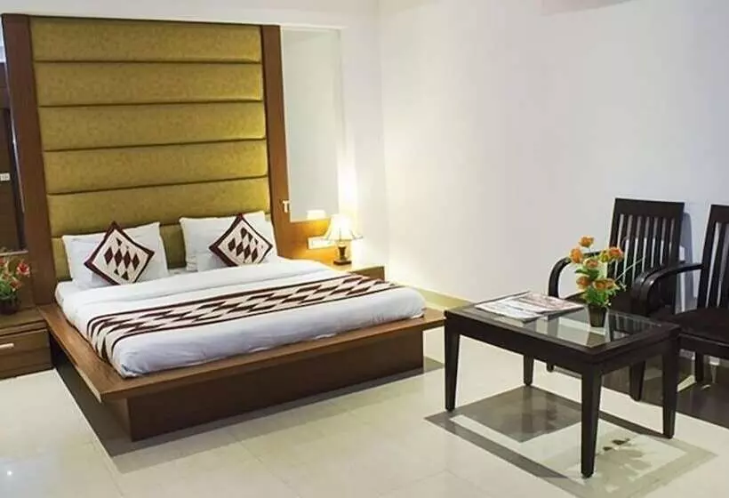 Fotos del hotel Krishna Deluxe:  22