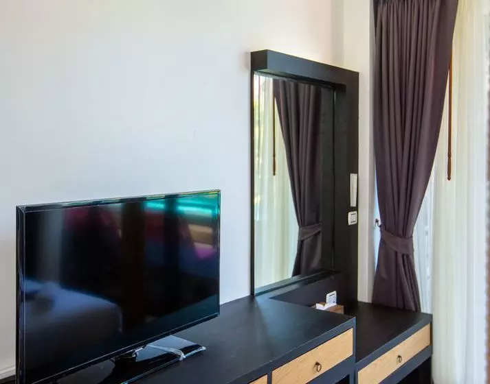 Fotos del hotel Miracle House:  13