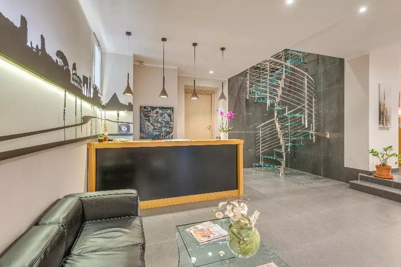 Fotos del hotel Trevi Palace Hotel:  2