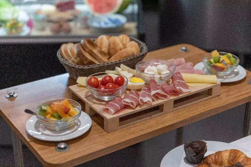 Fotos del hotel Trevi Palace Hotel:  4