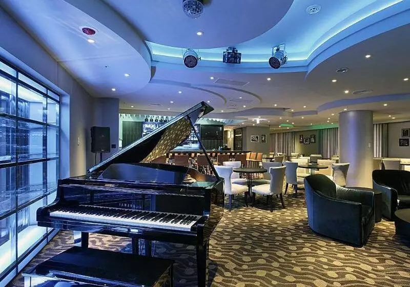 Fotos del hotel Grand City:  7