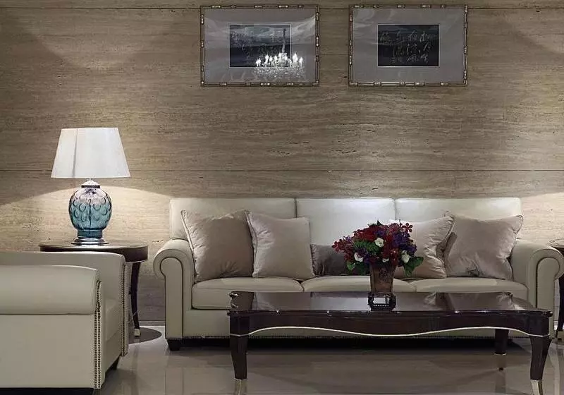 Fotos del hotel Grand City:  2