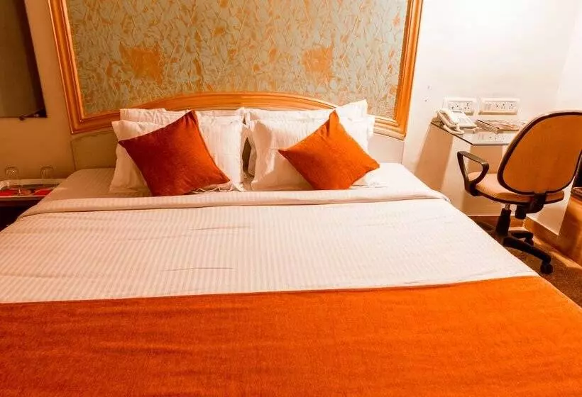 Fotos del hotel Oyo Apartments Powai Lake View:  14