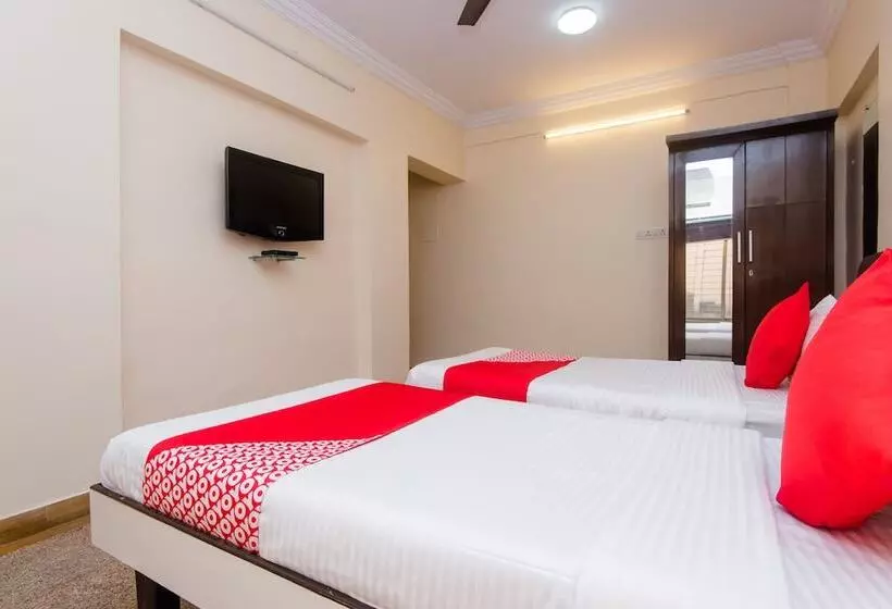 Fotos del hotel Oyo Apartments Powai Lake View:  10