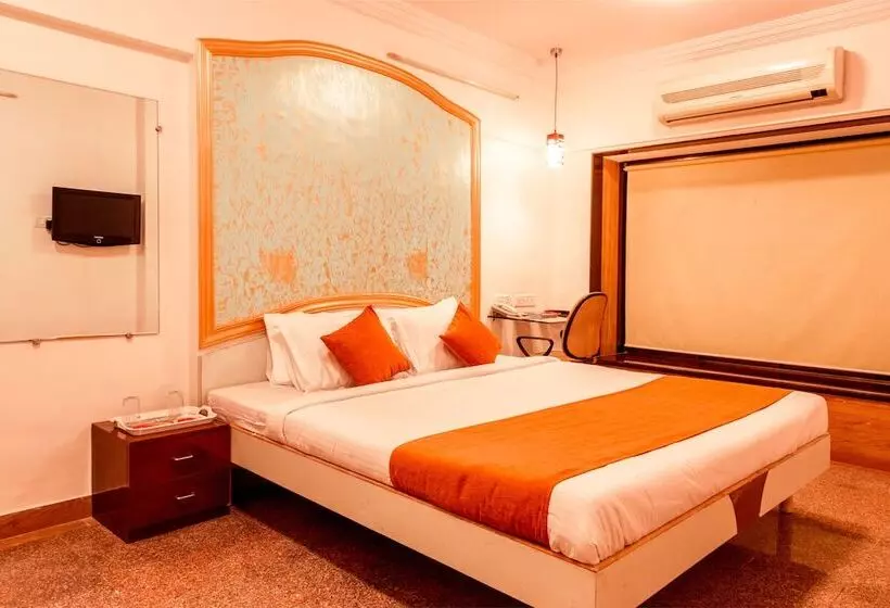 Fotos del hotel Oyo Apartments Powai Lake View:  13