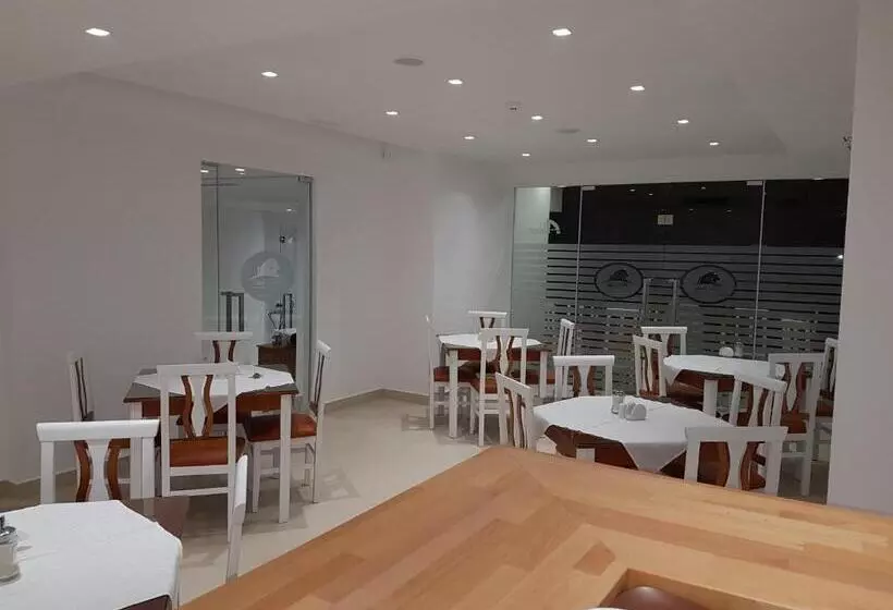 Fotos del hotel Delfini:  3