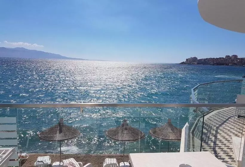 Fotos del hotel Delfini:  6