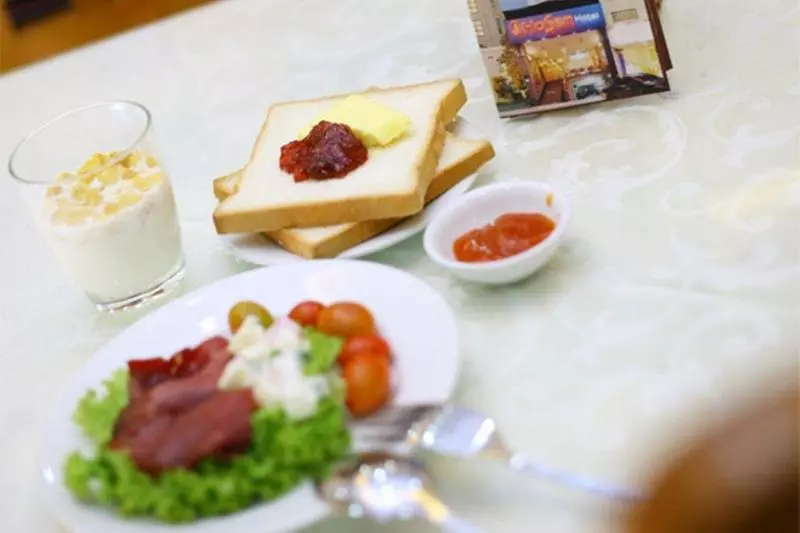 Fotos del hotel Saigon Hanoi:  9