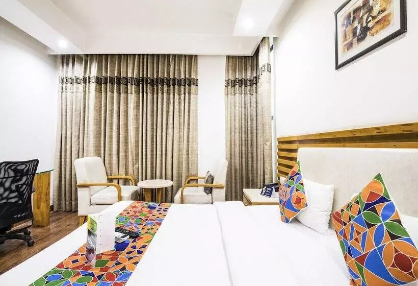 Fotos del hotel Fab Grd Dlf Square:  13