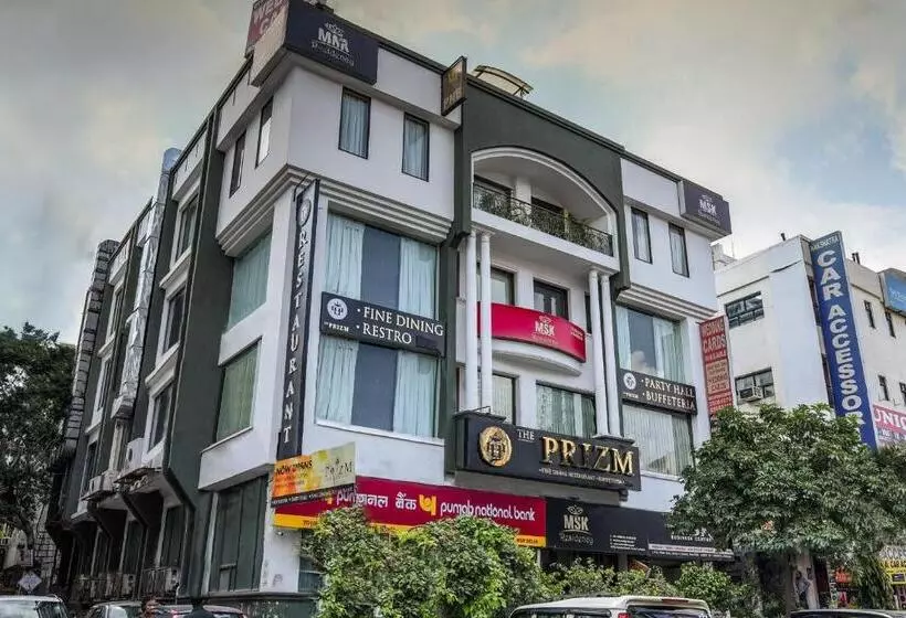 Fotos del hotel Capital O 529 Msk Residency:  8