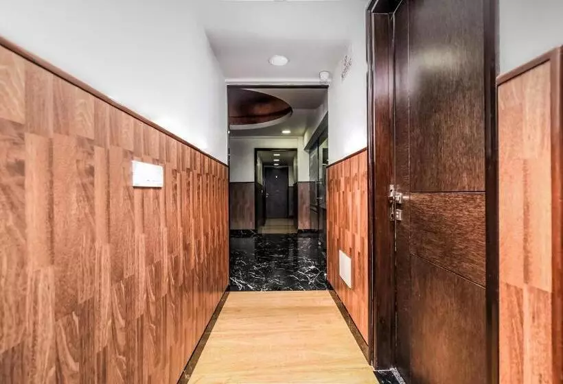 Fotos del hotel Capital O 529 Msk Residency:  7