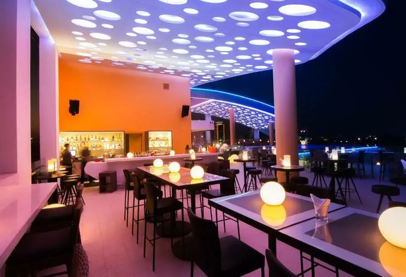 Fotos del hotel Sun & Moon, Urban:  3