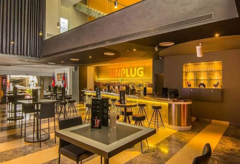 Fotos del hotel Sun & Moon, Urban:  17